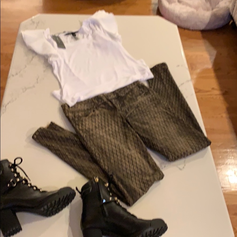 True Religion Halle Design Jeans 25